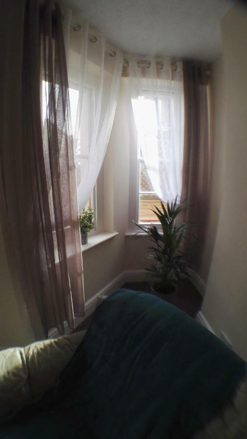 Large Garden Flat Near Marine Lake 滨海韦斯顿 外观 照片